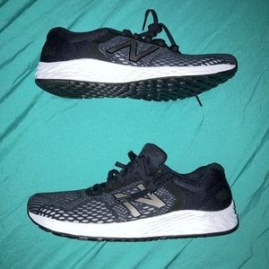 New Balance Fresh Foam Arishi V2 Black with Gunmetal MARISLB2
